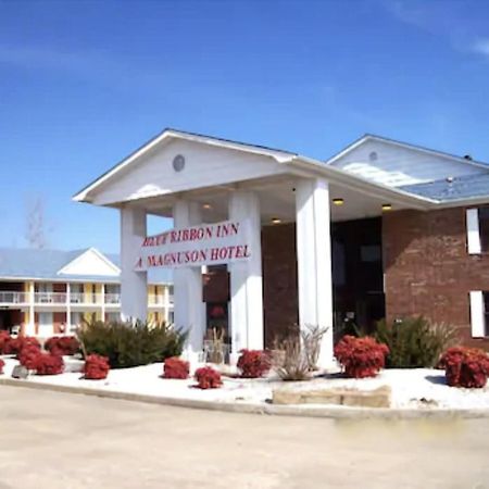 Blue Ribbon Inn And Suites Sallisaw Εξωτερικό φωτογραφία